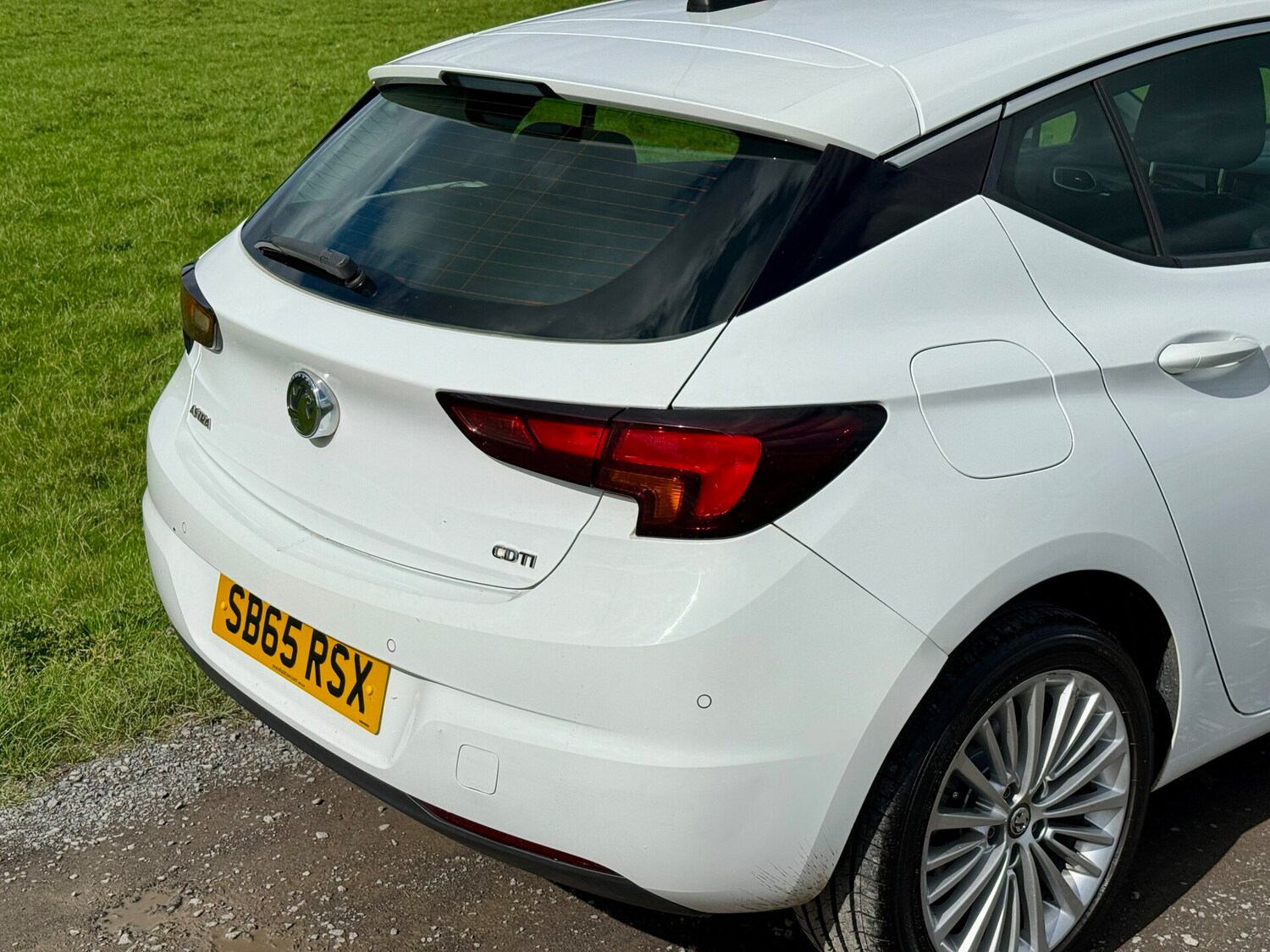 Used Vauxhall Astra 2015 for sale - 77506802: Photo 6