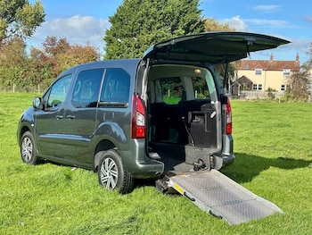 Used Citroen Berlingo Multispace 2018 for sale - 76218974: Photo