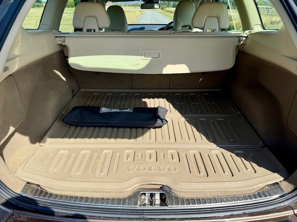 Used Volvo XC60 2013 for sale - 75745471: Photo 16