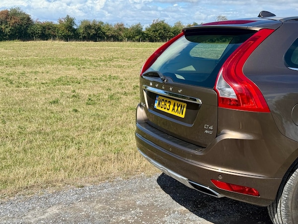 Used Volvo XC60 2013 for sale - 75745471: Photo 6