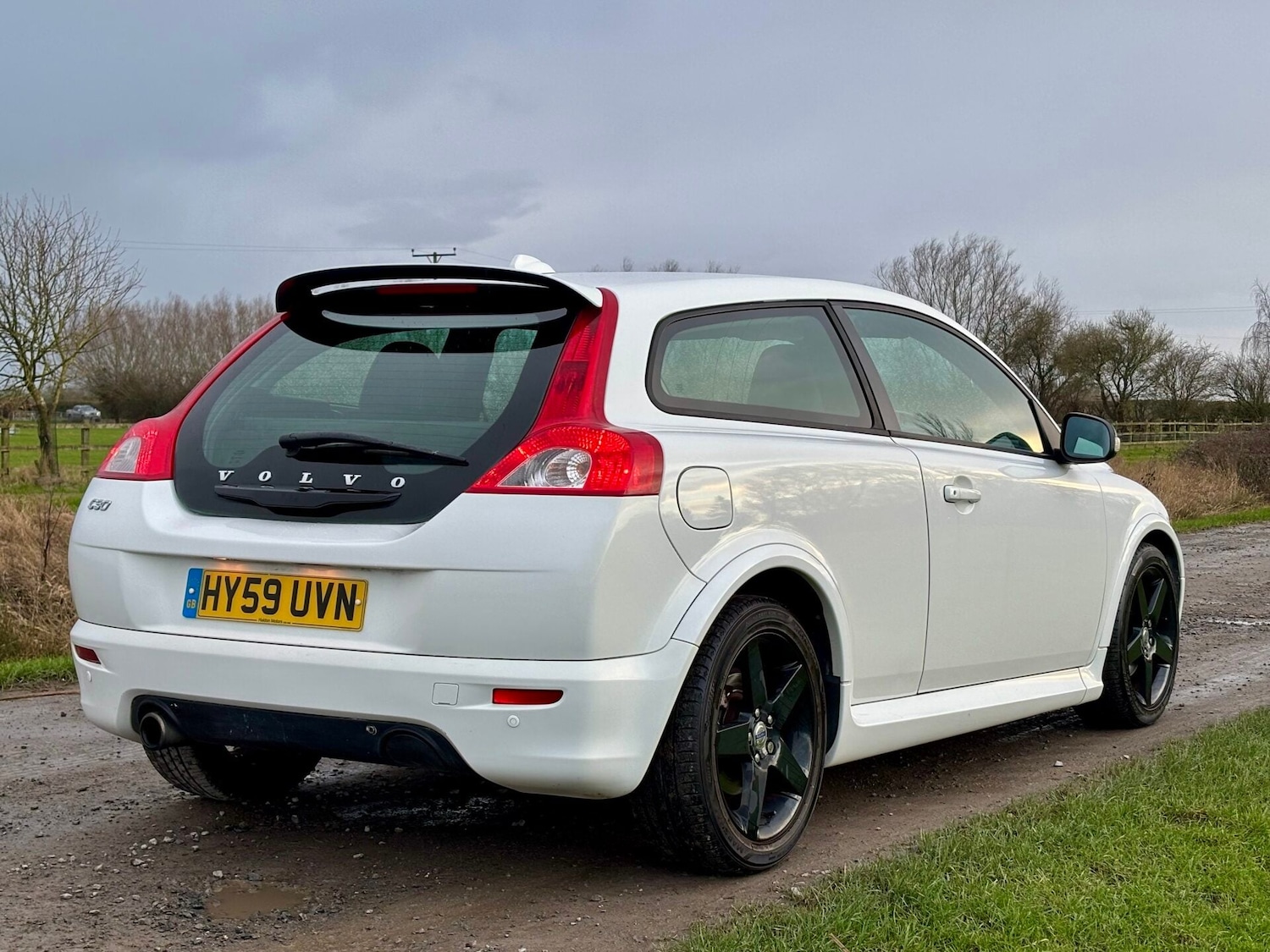 Used Volvo C30 2009 for sale - 77349989: Photo 2