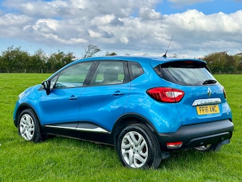 Used Renault Captur 2016 for sale - 76069821: Photo 3