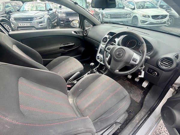 Used Vauxhall Corsa 2010 for sale - 76177163: Photo 10
