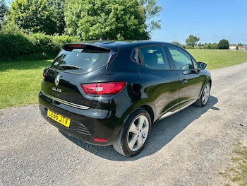 Used Renault Clio 2015 for sale - 75117964: Photo