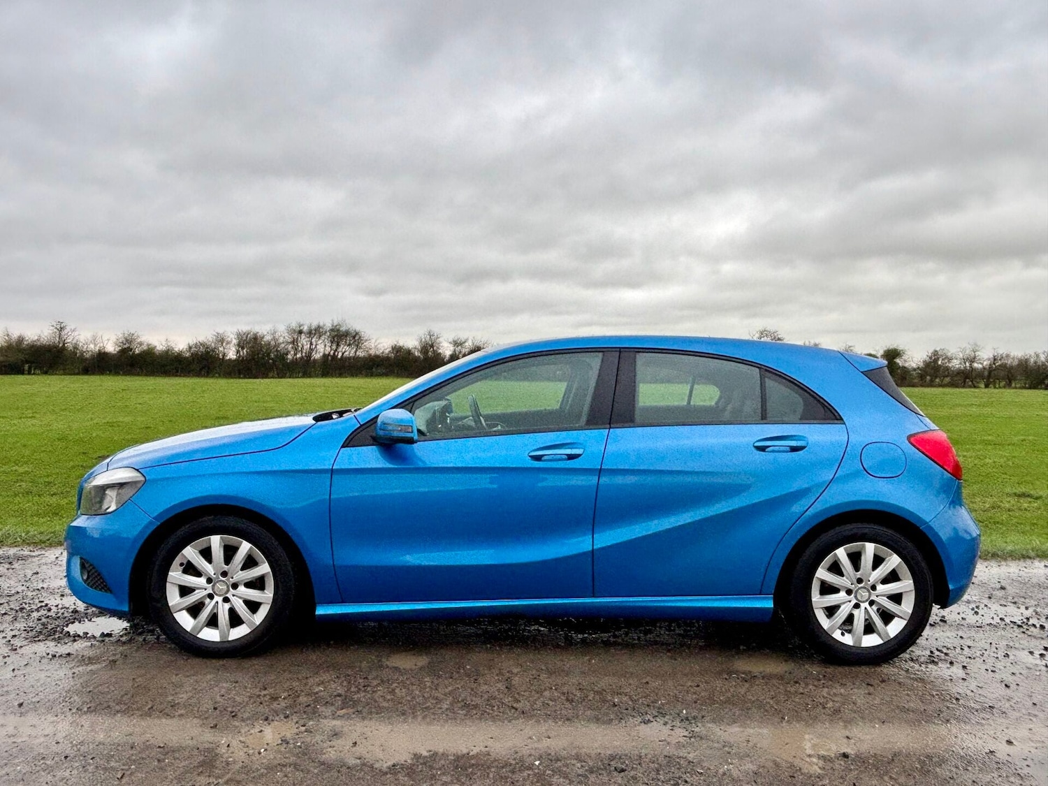 Used Mercedes-Benz A-Class 2015 for sale - 77282617: Photo 8