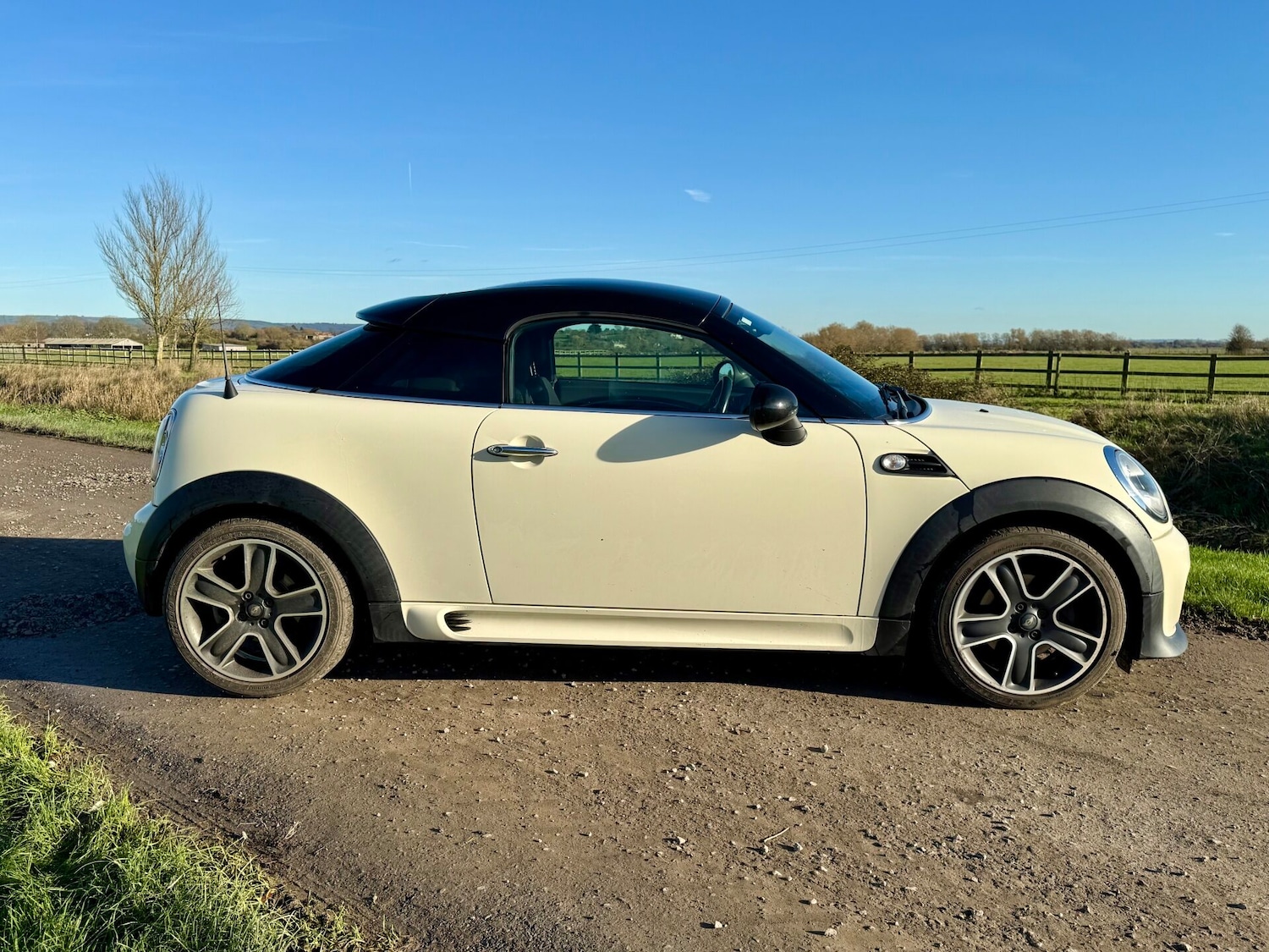 Used MINI Coupe 2011 for sale - 76958630: Photo 3