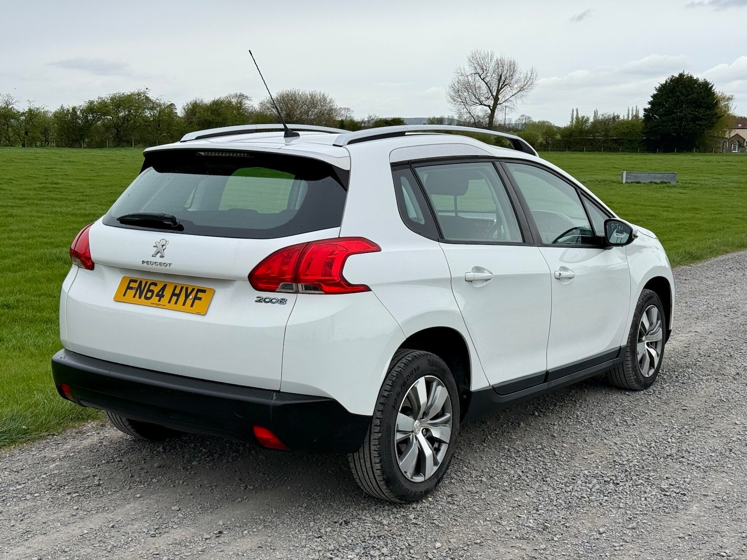 Used Peugeot 208 2014 for sale - 78211840: Photo 2