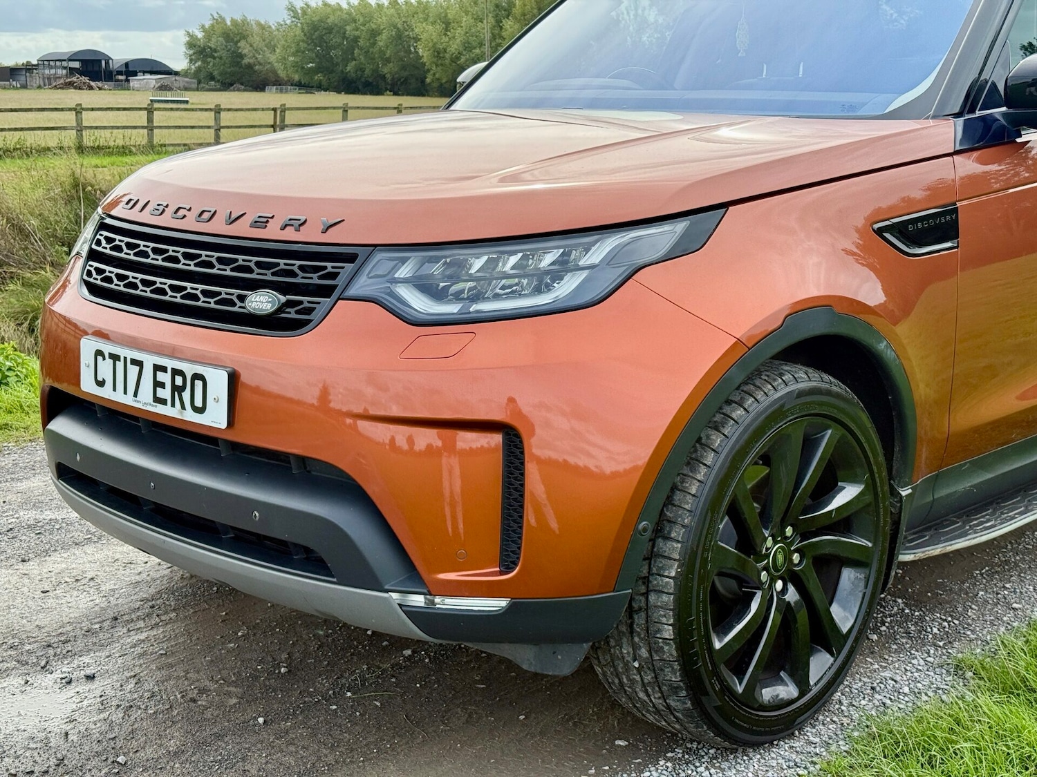 Used Land Rover Discovery 2017 for sale - 75982286: Photo 6