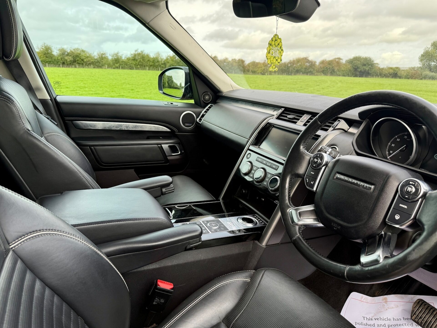 Used Land Rover Discovery 2017 for sale - 75982286: Photo 9
