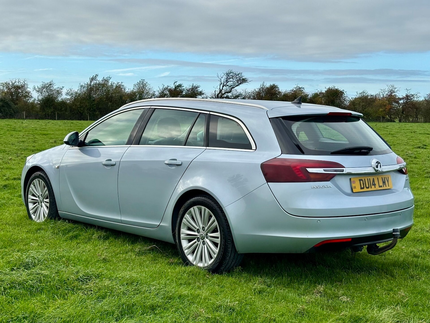 Used Vauxhall Insignia 2014 for sale - 76192864: Photo 3