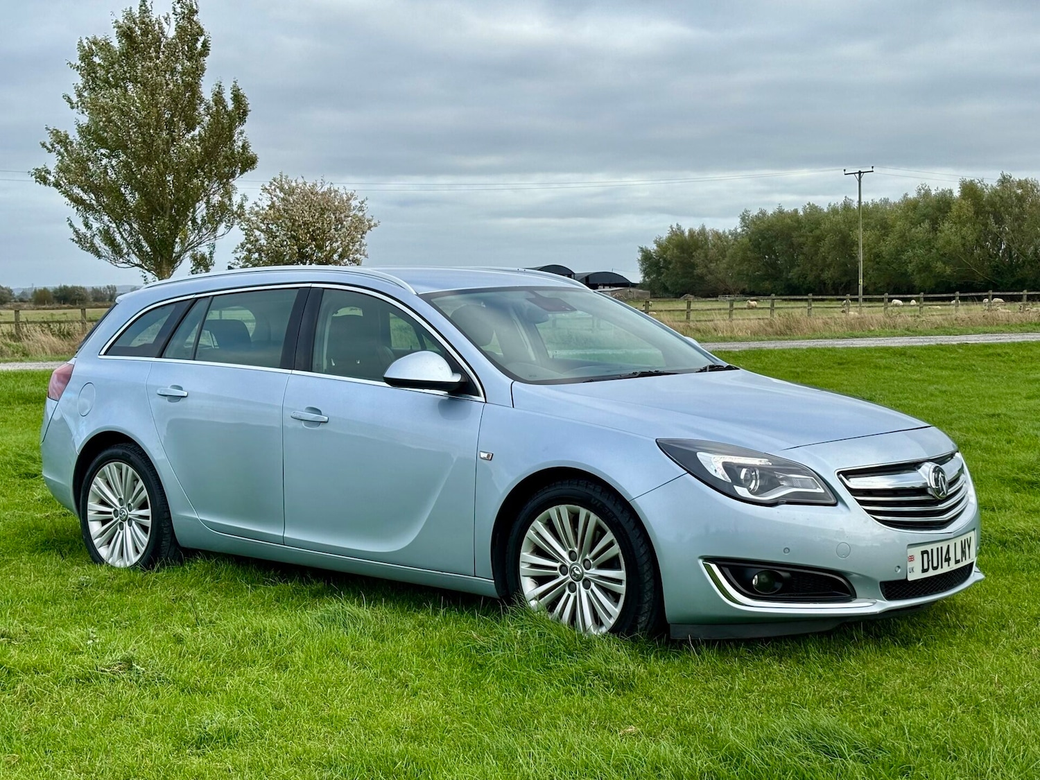 Used Vauxhall Insignia 2014 for sale - 76192864: Photo 6