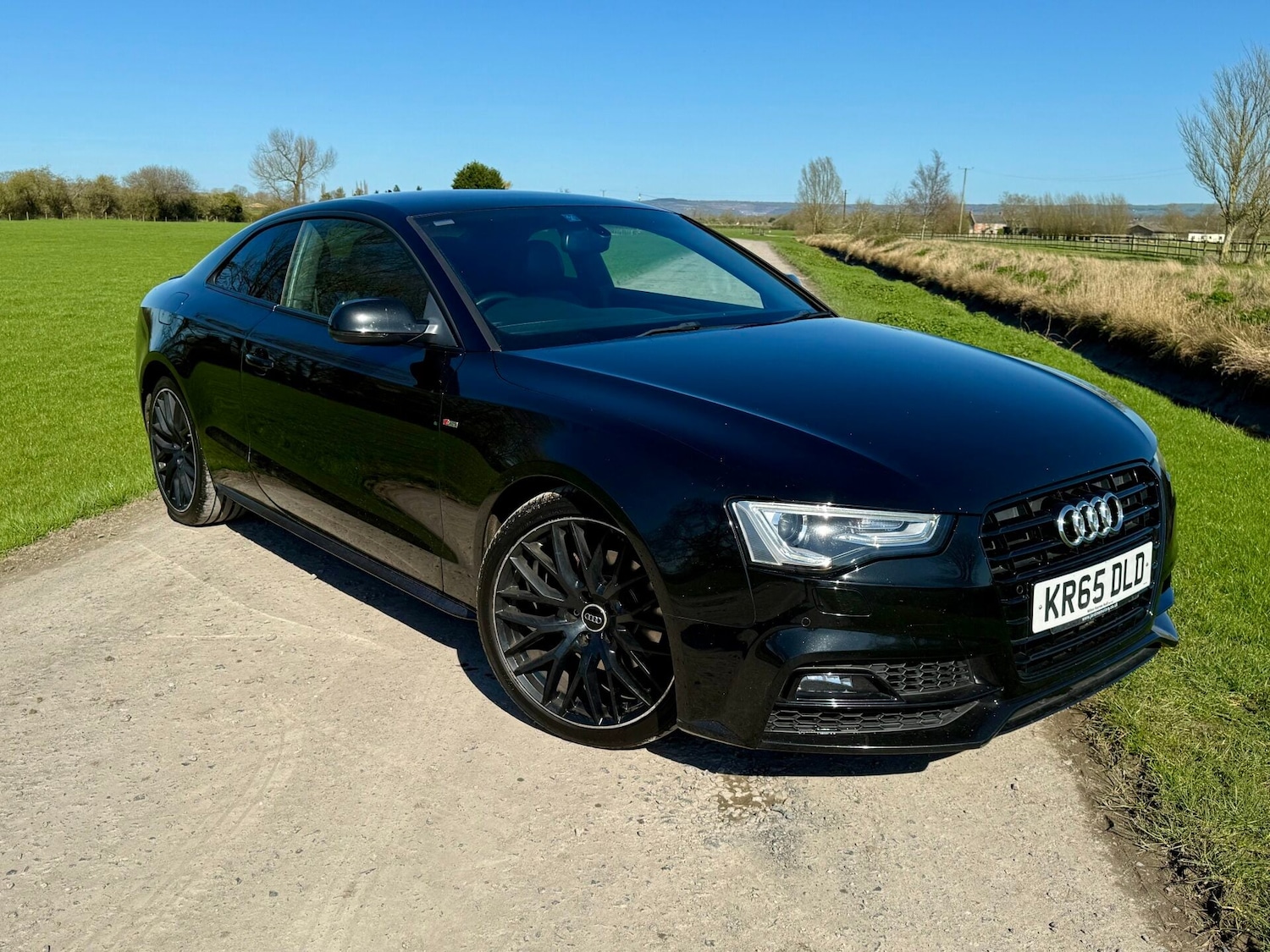Used Audi A5 2015 for sale - 77945535: Photo 2