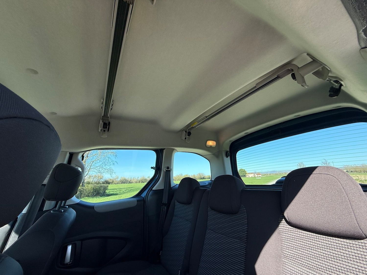 Used Peugeot Partner Tepee 2009 for sale - 77945540: Photo 15