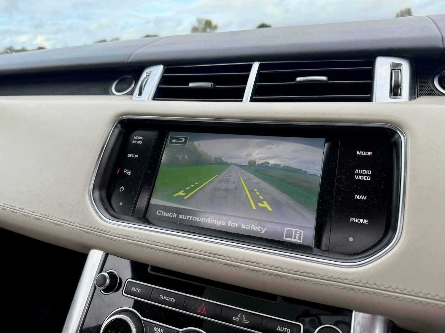 Used Land Rover Range Rover Sport 2014 for sale - 76334343: Photo 12