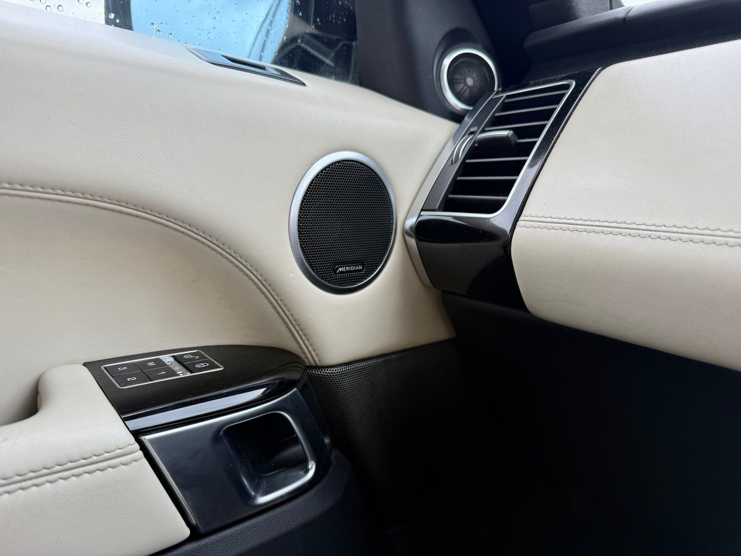 Used Land Rover Range Rover Sport 2014 for sale - 76334343: Photo 13