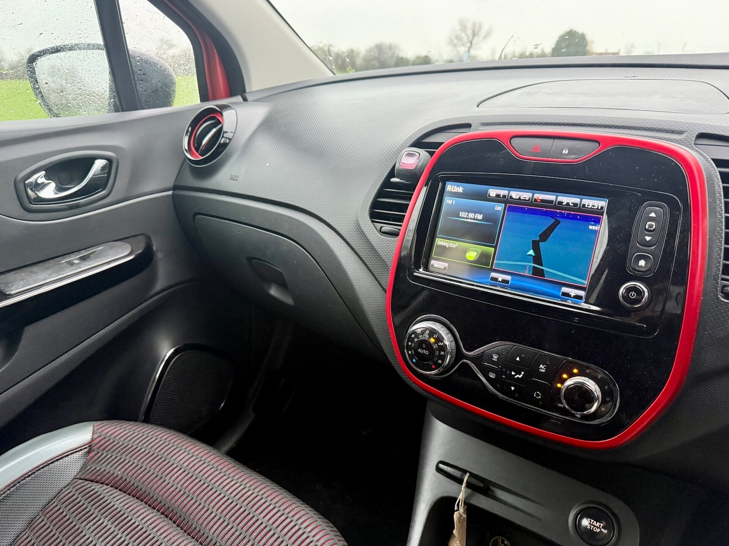 Used Renault Captur 2014 for sale - 77554996: Photo 8