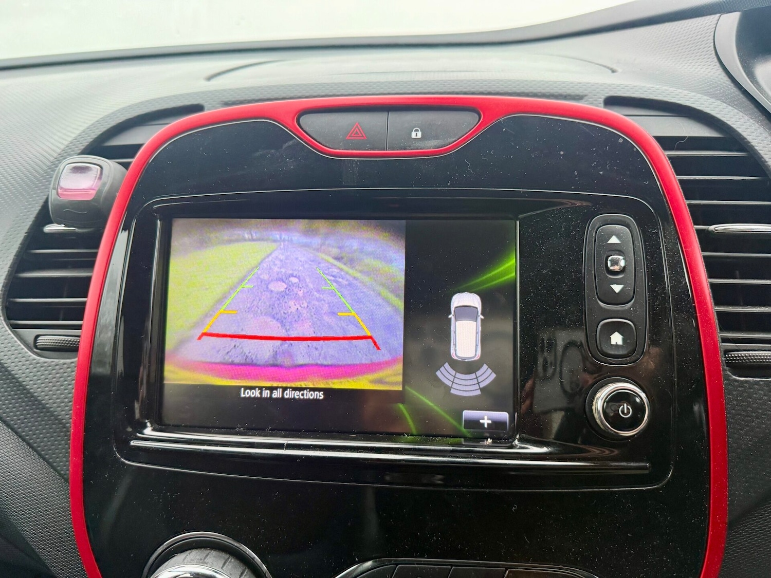 Used Renault Captur 2014 for sale - 77554996: Photo 9