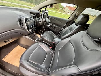 Used Renault Captur 2018 for sale - 79732739: Photo