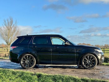 Used Land Rover Range Rover Sport 2015 for sale - 77006570: Photo