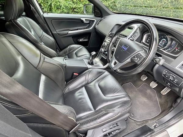 Used Volvo XC60 2014 for sale - 75497378: Photo 9