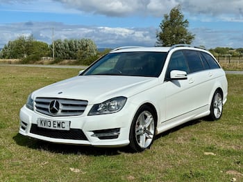 Used Mercedes-Benz C Class 2013 for sale - 79852304: Photo