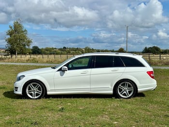 Used Mercedes-Benz C Class 2013 for sale - 79852304: Photo