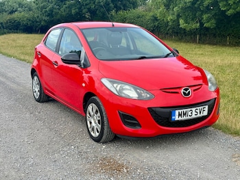 Used Mazda Mazda2 2013 for sale - 75381865: Photo
