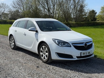 Vauxhall Insignia feature image