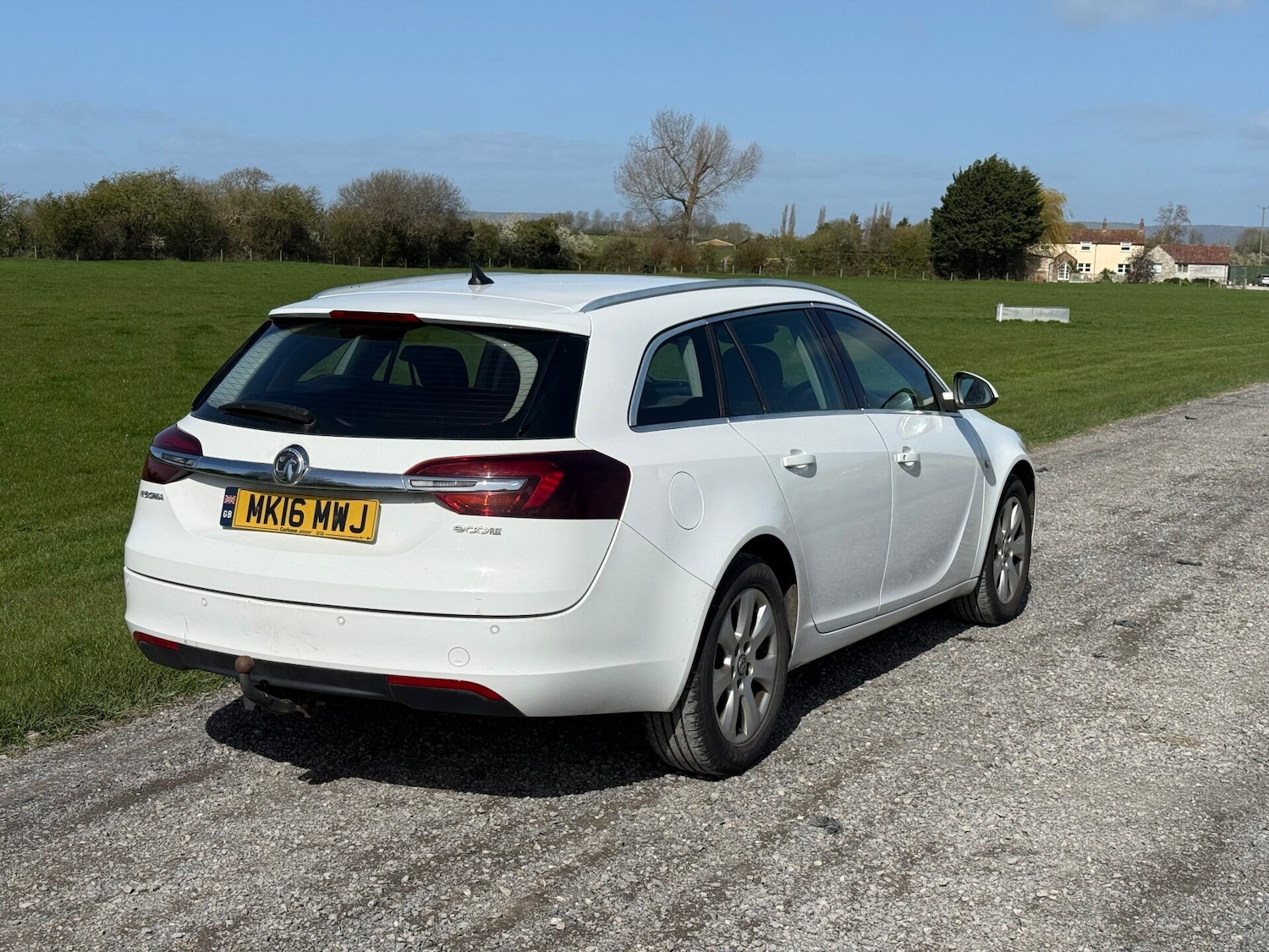 Used Vauxhall Insignia 2016 for sale - 78066256: Photo 2