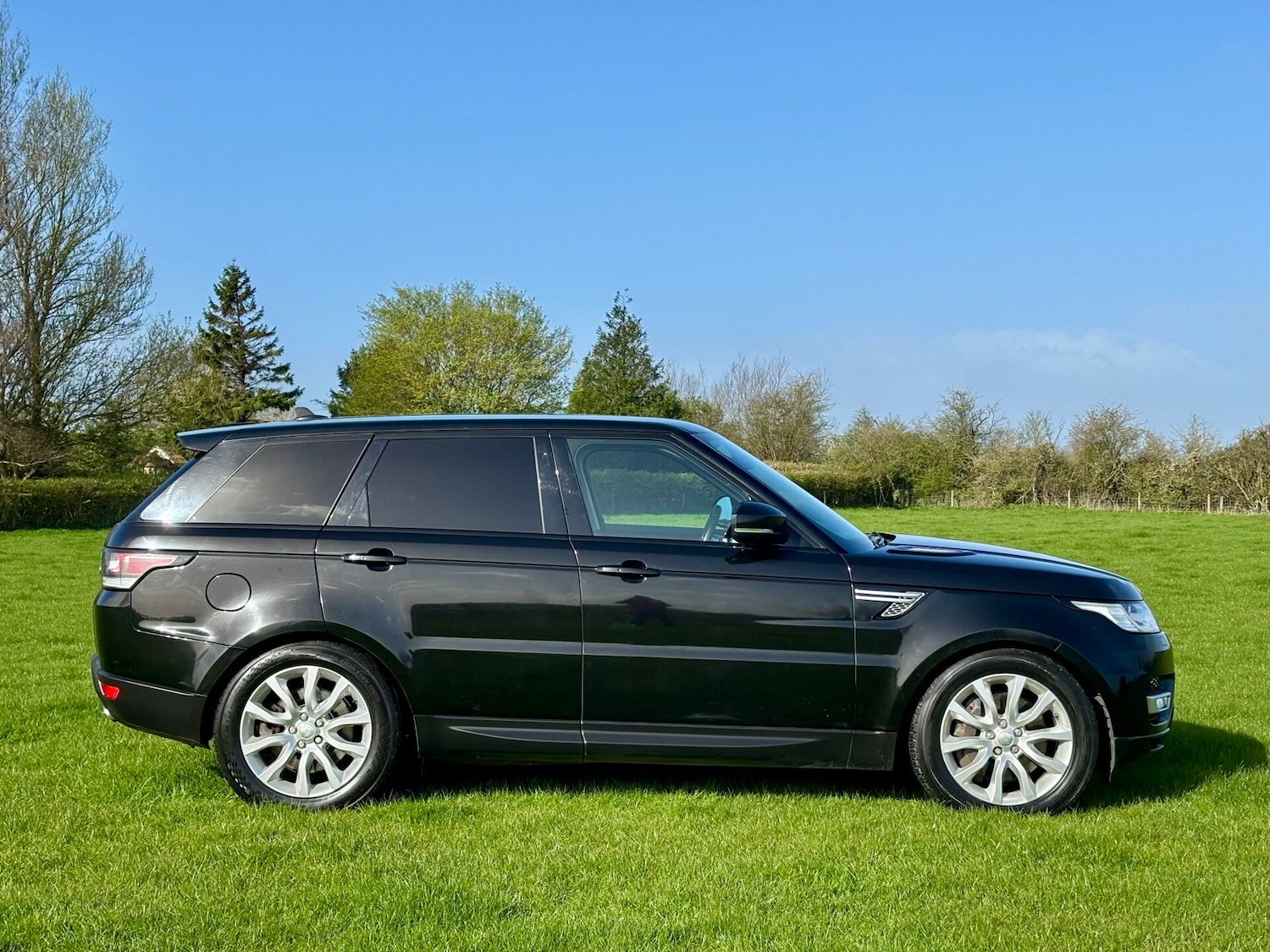 Used Land Rover Range Rover Sport 2014 for sale - 78077976: Photo 2