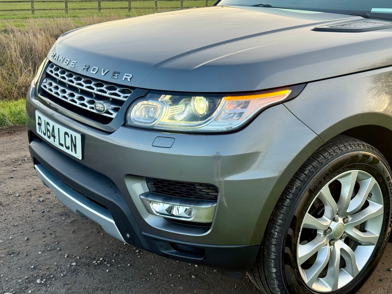 Used Land Rover Range Rover Sport 2015 for sale - 77135836: Photo 7