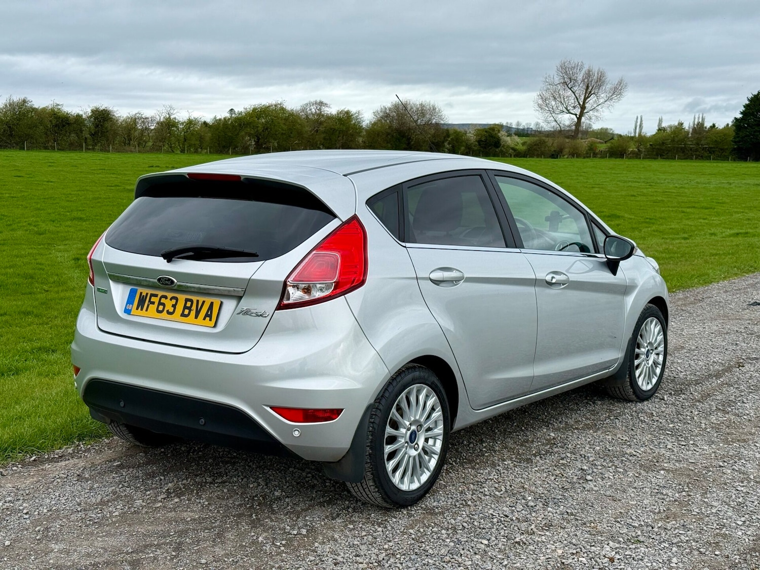 Used Ford Fiesta 2013 for sale - 78122875: Photo 2