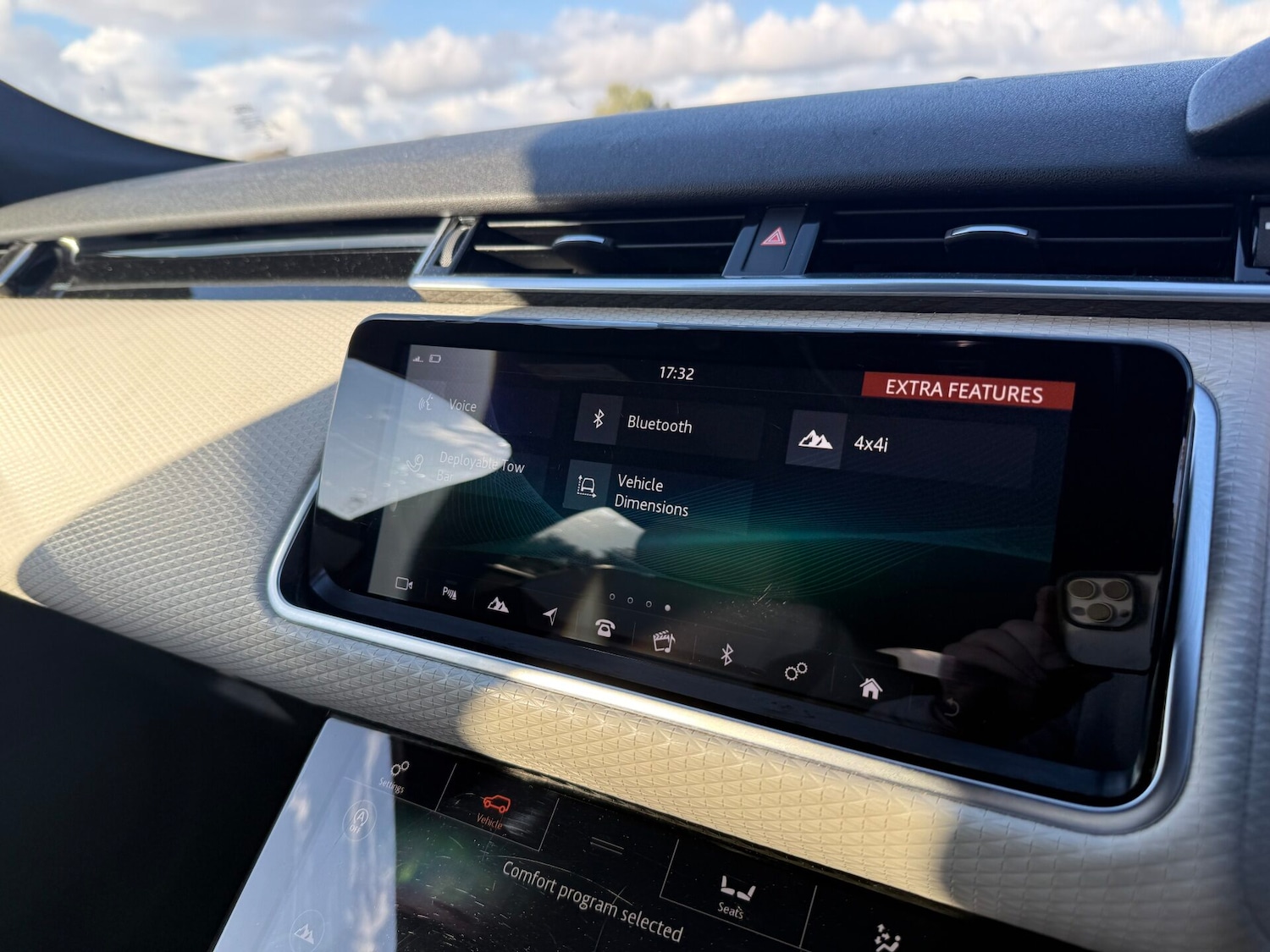 Used Land Rover Range Rover Velar 2018 for sale - 76114105: Photo 18
