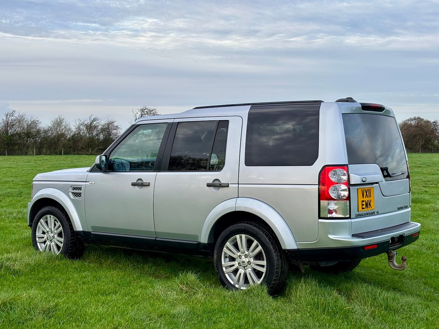 Used Land Rover Discovery 2011 for sale - 76637337: Photo 3