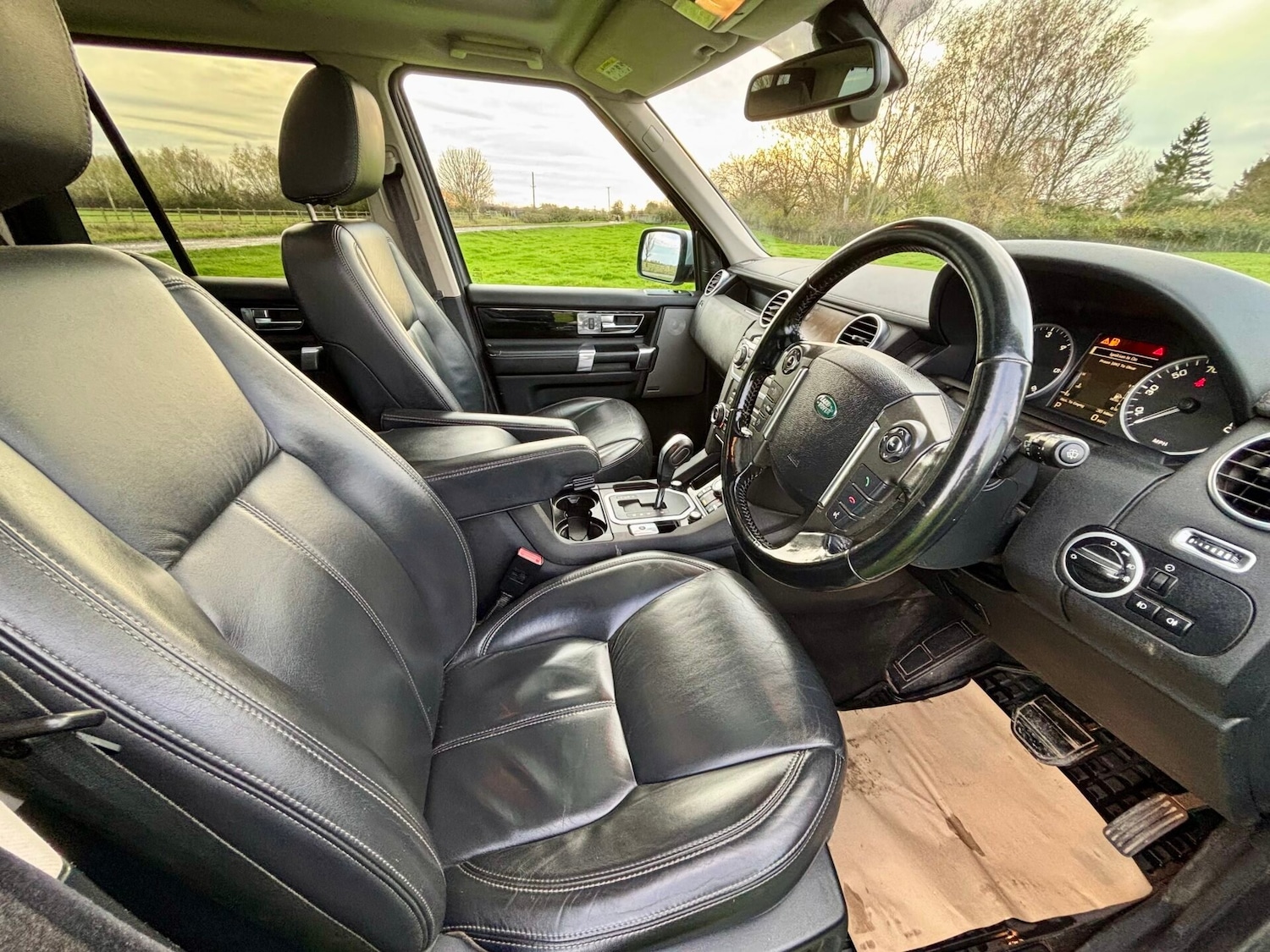 Used Land Rover Discovery 2011 for sale - 76637337: Photo 9