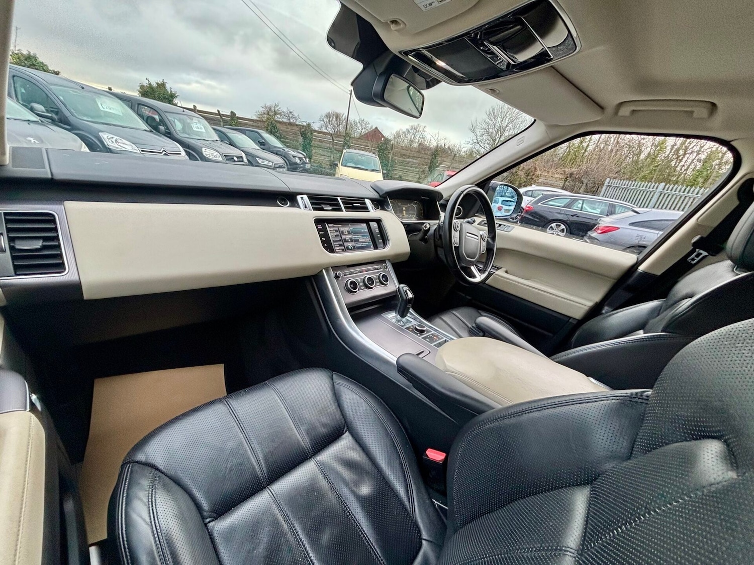 Used Land Rover Range Rover Sport 2014 for sale - 77363398: Photo 11