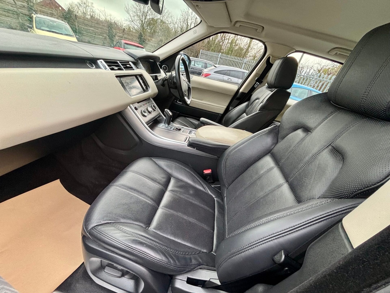 Used Land Rover Range Rover Sport 2014 for sale - 77363398: Photo 12