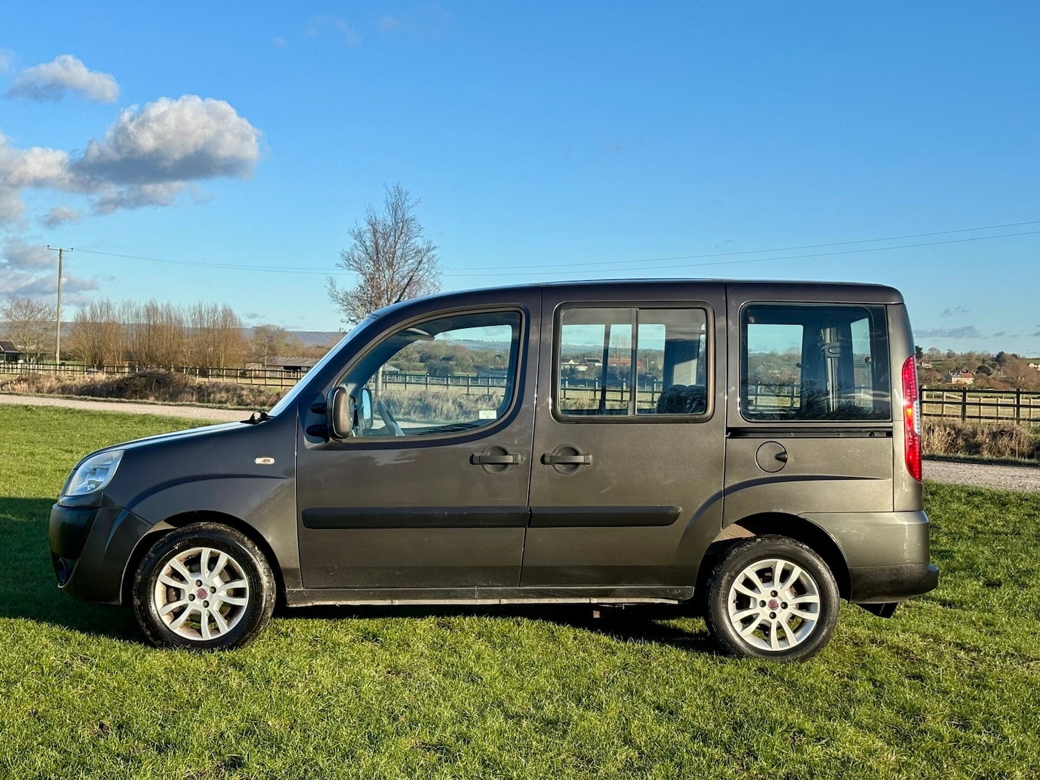 Used Fiat Doblo 2009 for sale - 77112991: Photo 3