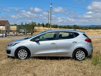 Used Kia Ceed 2017 for sale - 79352805: Photo
