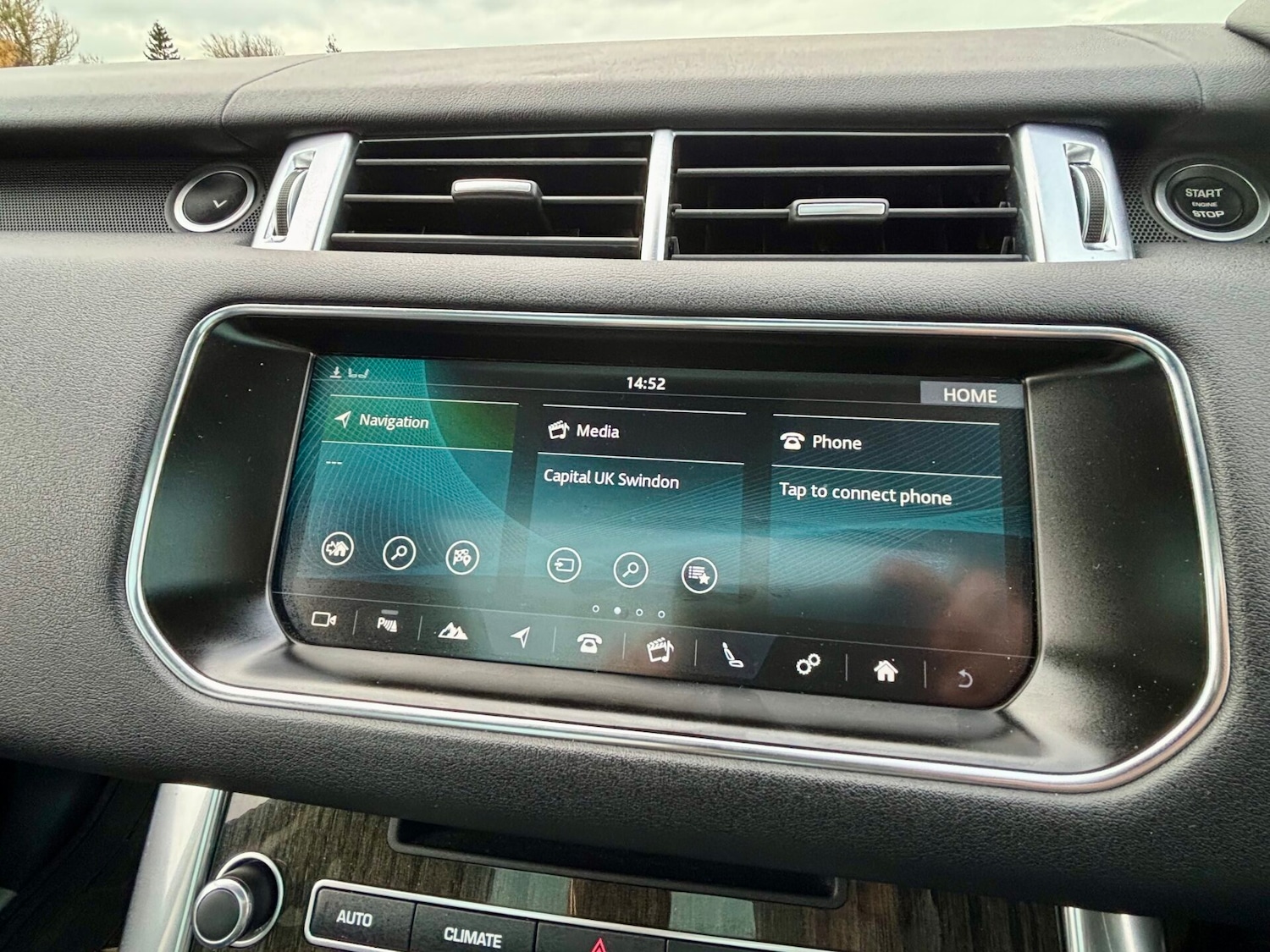 Used Land Rover Range Rover Sport 2017 for sale - 76488545: Photo 15