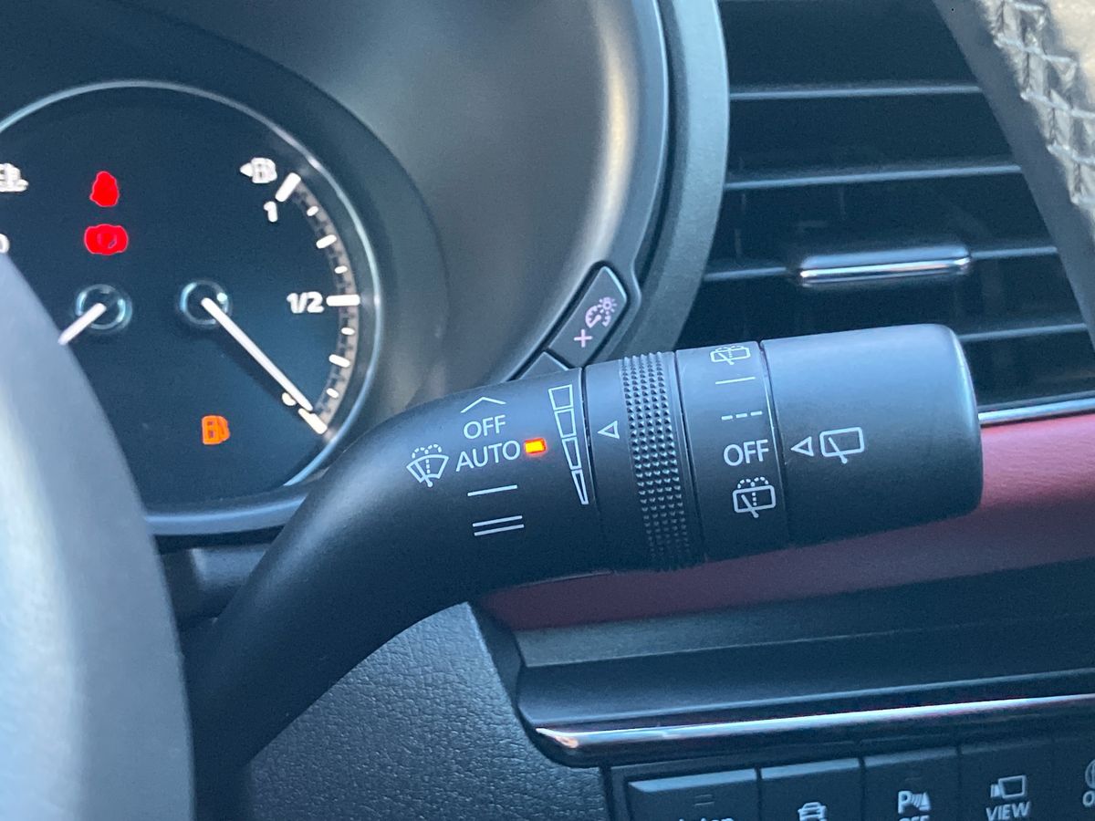 Used Mazda Mazda3 2023 for sale - 76035355: Photo 28