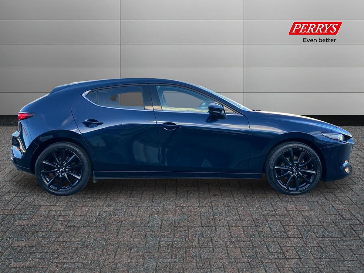 Used Mazda Mazda3 2023 for sale - 76035355: Photo 3