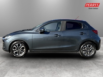 Used Mazda Mazda2 2017 for sale - 77676647: Photo