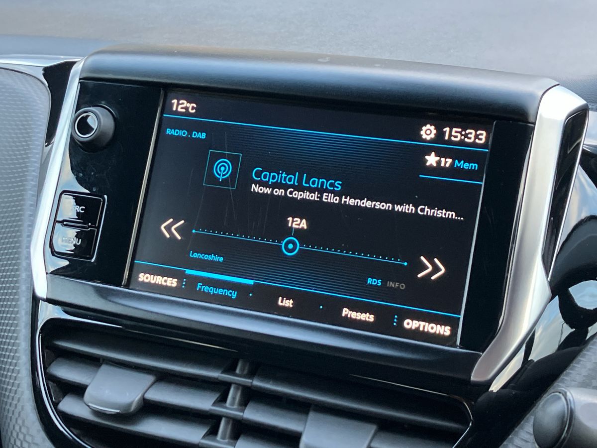 Used Peugeot 208 2018 for sale - 76931806: Photo 10