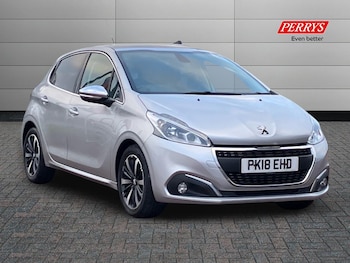 Used Peugeot 208 2018 for sale - 76931806: Photo