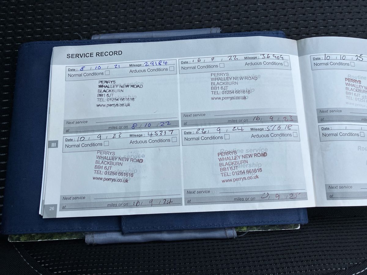 Used Peugeot 208 2018 for sale - 76931806: Photo 29