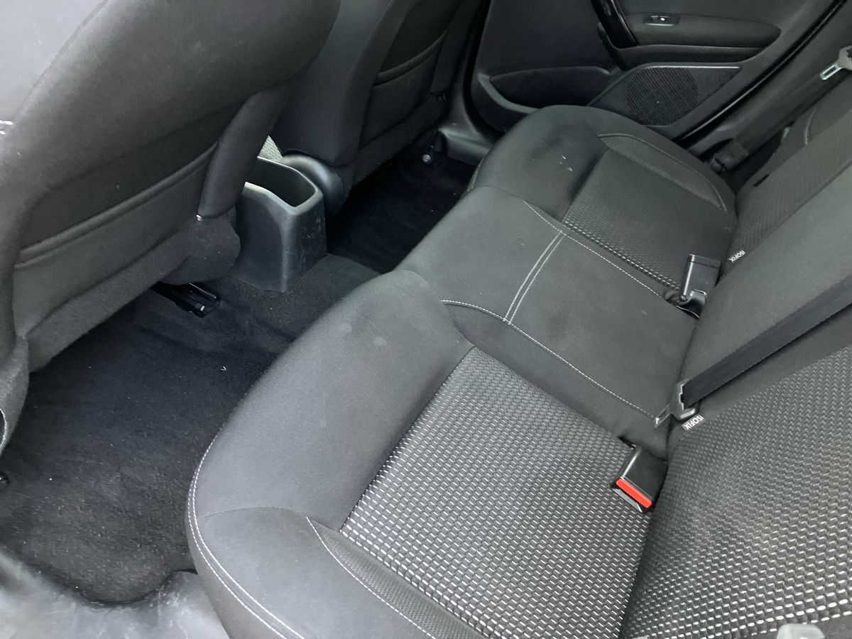 Used Peugeot 208 2018 for sale - 76931806: Photo 32