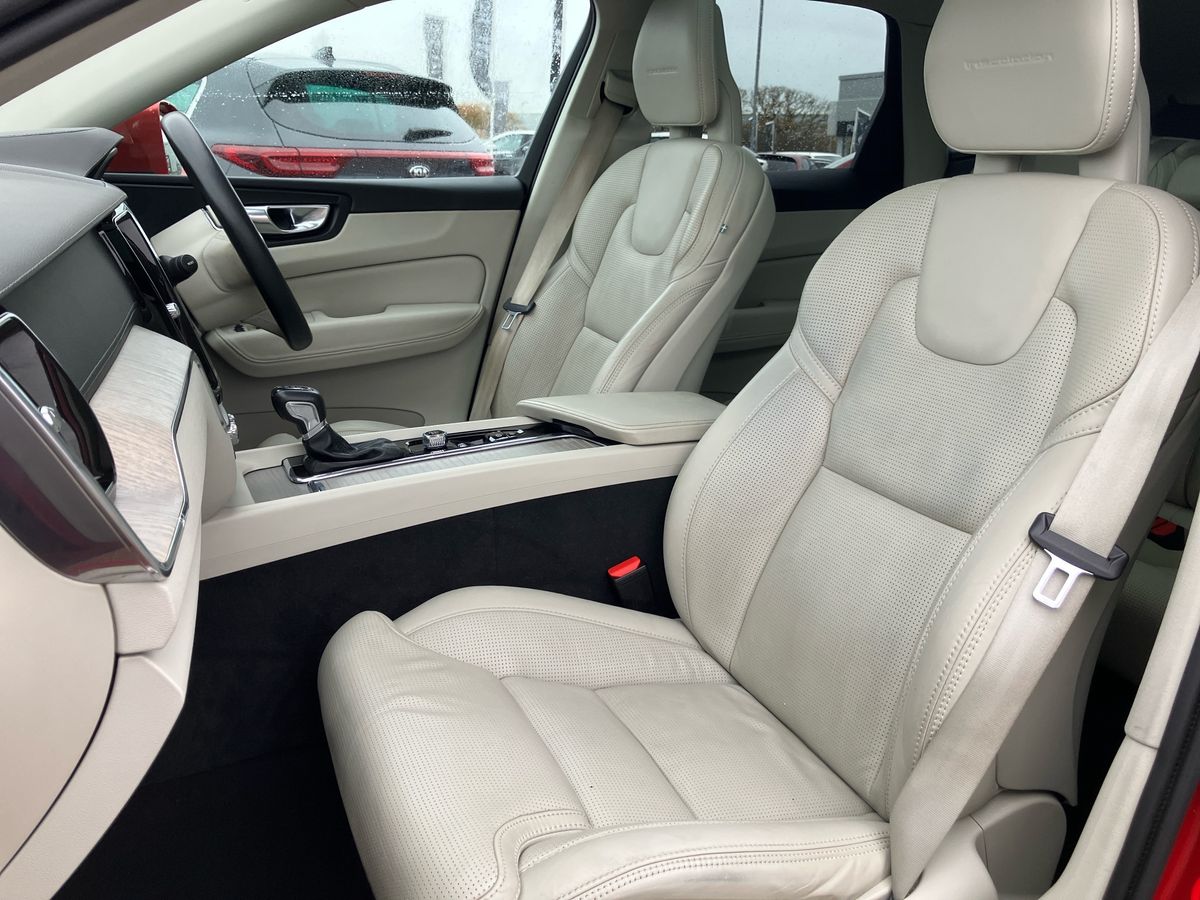 Used Volvo XC60 2017 for sale - 76158212: Photo 34