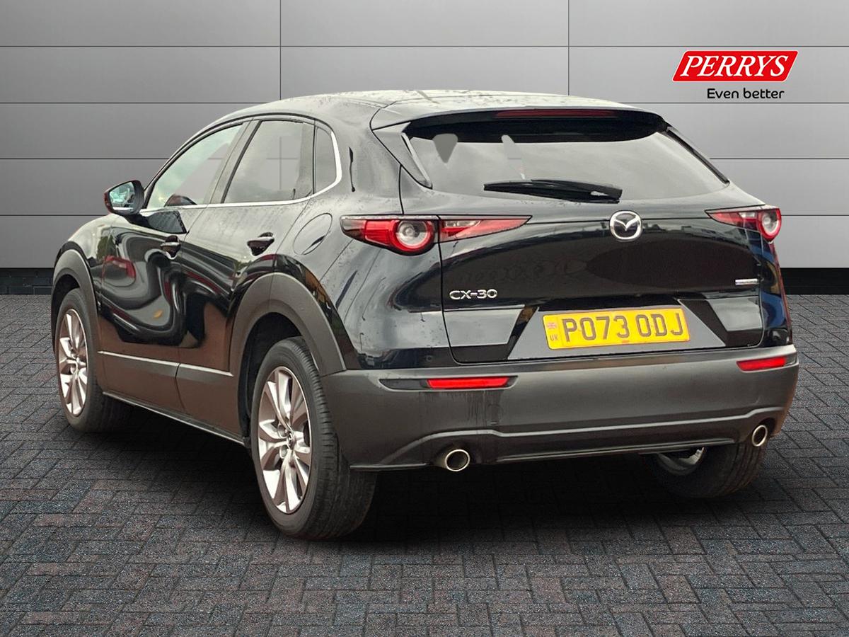 Used Mazda CX-30 2023 for sale - 76045535: Photo 2