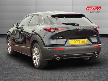 Used Mazda CX-30 2023 for sale - 76045535: Photo 2